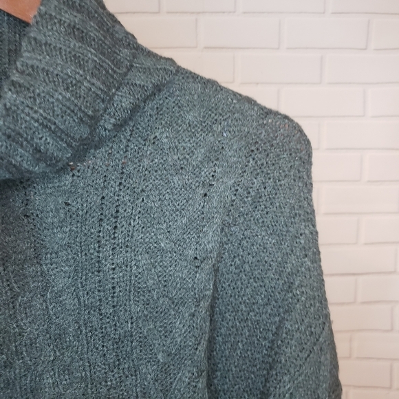 Joseph A. Oversized Cable Knit Sweater in Charcoal heather - Size XS - Picture 6 of 9